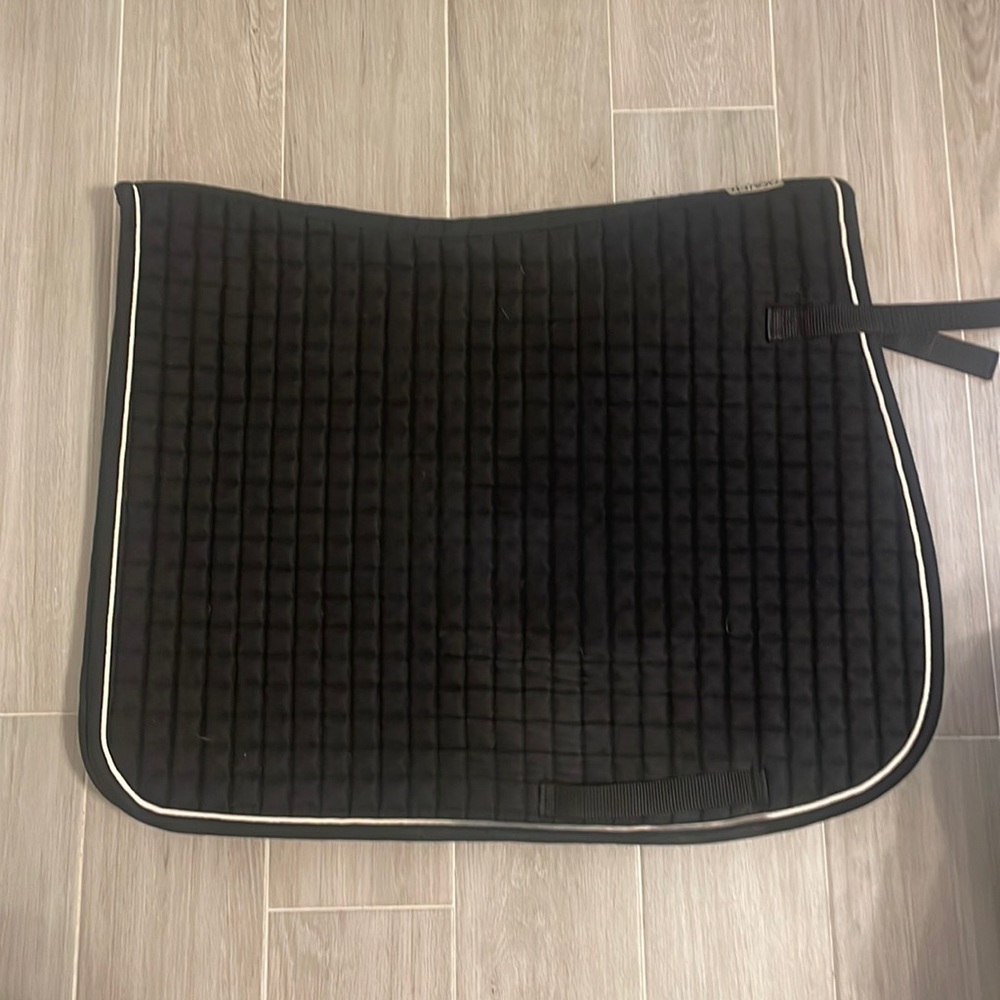 Black Dover dressage saddle pad